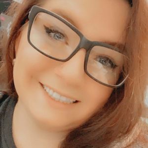 Meet your Posher, Lily